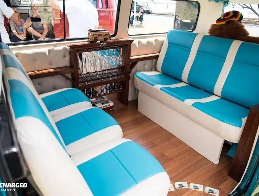 Stylish Transport Hire Brisbane - Weddings, Formal Car Hire